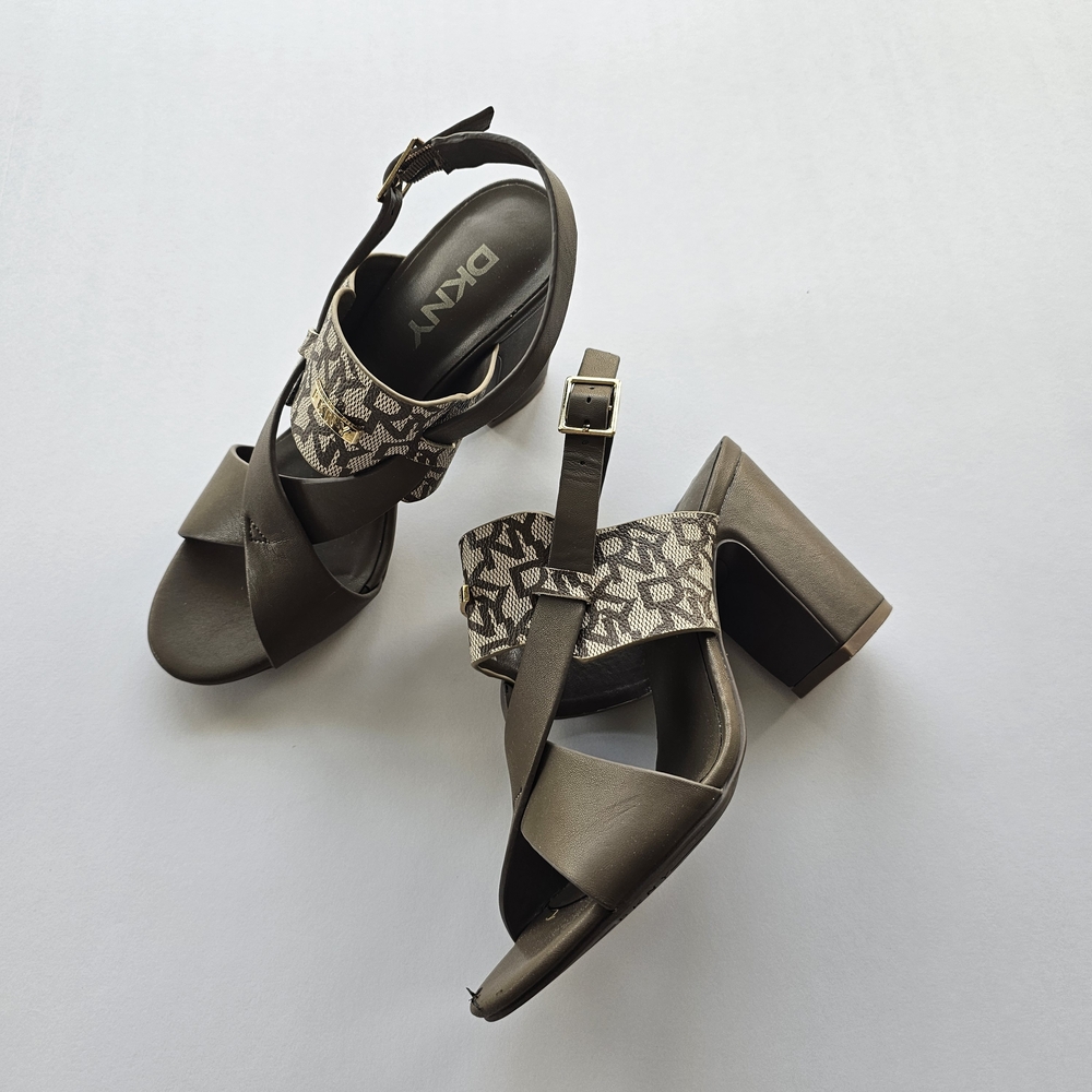 DKNY Women's Cream and Brown Strappy Sandals Block Heel Shoes